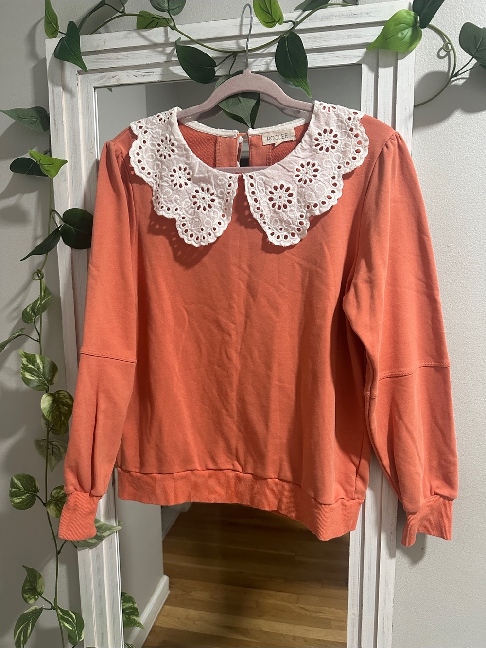Roolee Coral Sweatshirt with White Eyelet Collar